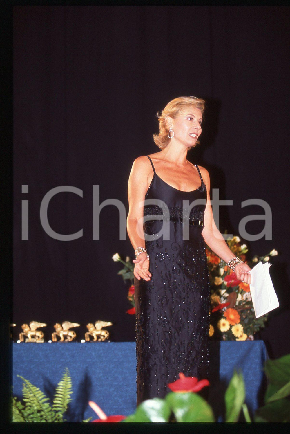 Fotografia d epoca originale 1995 FESTIVAL VENEZIA  Daniela POGGI 35mm VINTAGE SLIDE 1