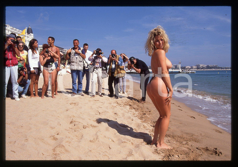 Fotografia d epoca originale 1995 FESTIVAL CANNES EROTICA Melissa MURRAY 35mm VINTAGE SLIDE 1