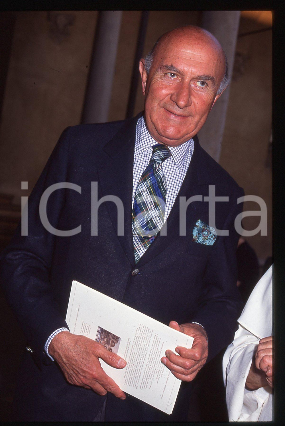 Fotografia d epoca originale 1990 ca MODA  Beppe MODENESE Ritratto del dirigente 35mm VINTAGE SLIDE 9 1