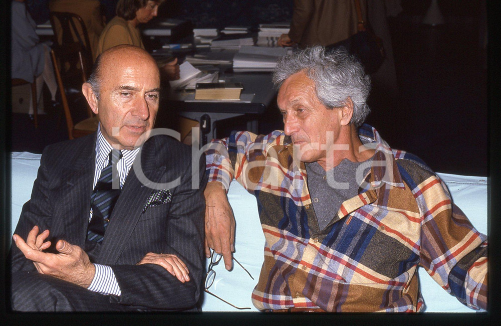Fotografia d epoca originale 1990 ca MODA  Beppe MODENESE e Ottavio MISSONI 35mm VINTAGE SLIDE 1