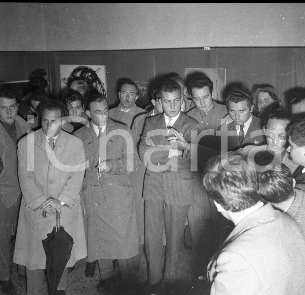 Fotografia d epoca originale 1953 BRESCIA P.zza Vittoria mostra Movimento Arte Nucleare NEGATIVO ORIGINALE 6 1