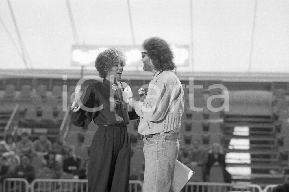Fotografia d epoca originale 35mm NEGATIVO ORIGINALE 1987 SANREMO PALAROCK Whitney HOUSTON in All at Once 12 1