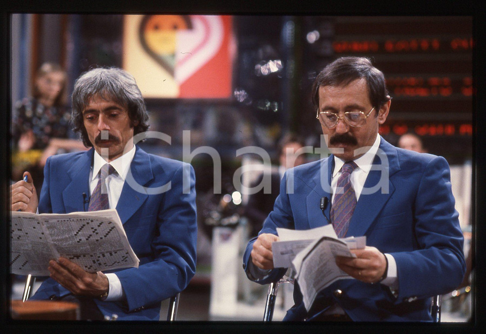 Fotografia d epoca originale 1980 ca COSTUME  Mario e Pippo SANTONASTASO 35mm VINTAGE SLIDE 9 1