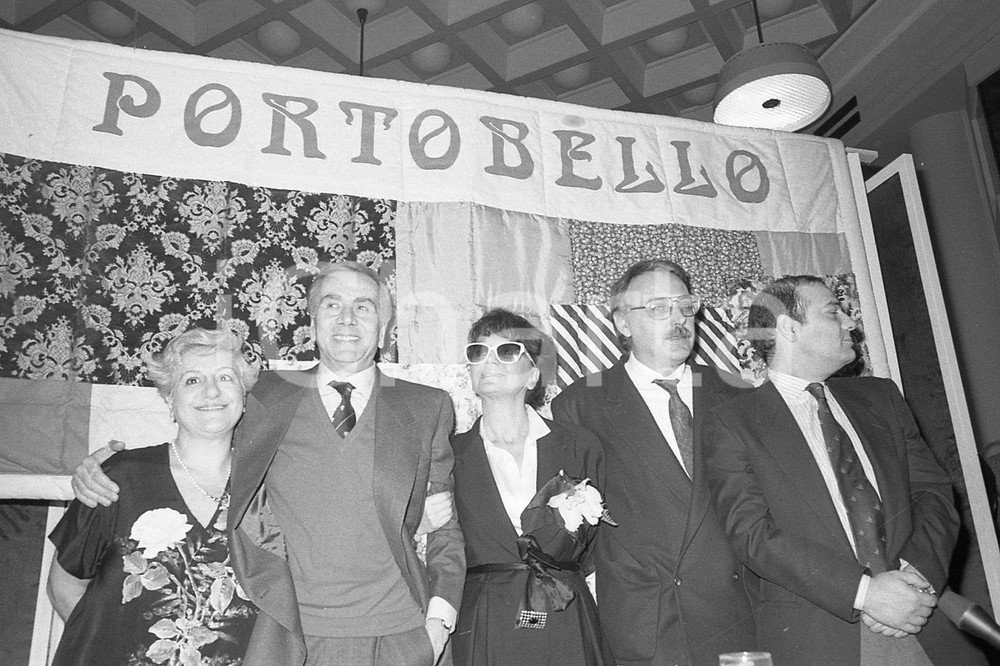 Fotografia d epoca originale 35mm NEGATIVO ORIGINALE  1987 RAI PORTOBELLO Enzo TORTORA Giancarlo NICOTRA 3 1