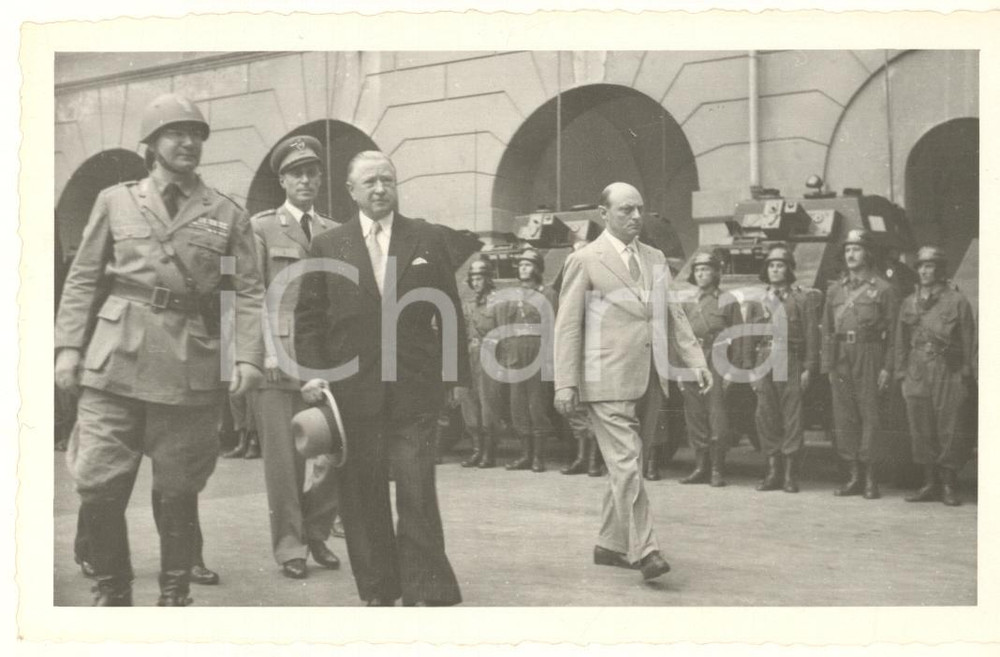 Fotografia d epoca originale 1950ca MILANO Ministro Randolfo PACCIARDI Caserma Garibaldi Foto agenzia 14x9 3 1