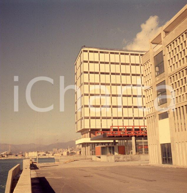 Fotografia d epoca originale 1965 ca GENOVA Padiglioni della Fiera verso il mare POSITIVO ORIGINALE 3 1