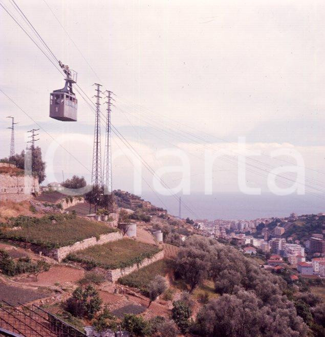 Fotografia d epoca originale 1965 ca SANREMO La funivia da centro città al monte Bignone POSITIVO ORIGINALE 1 1