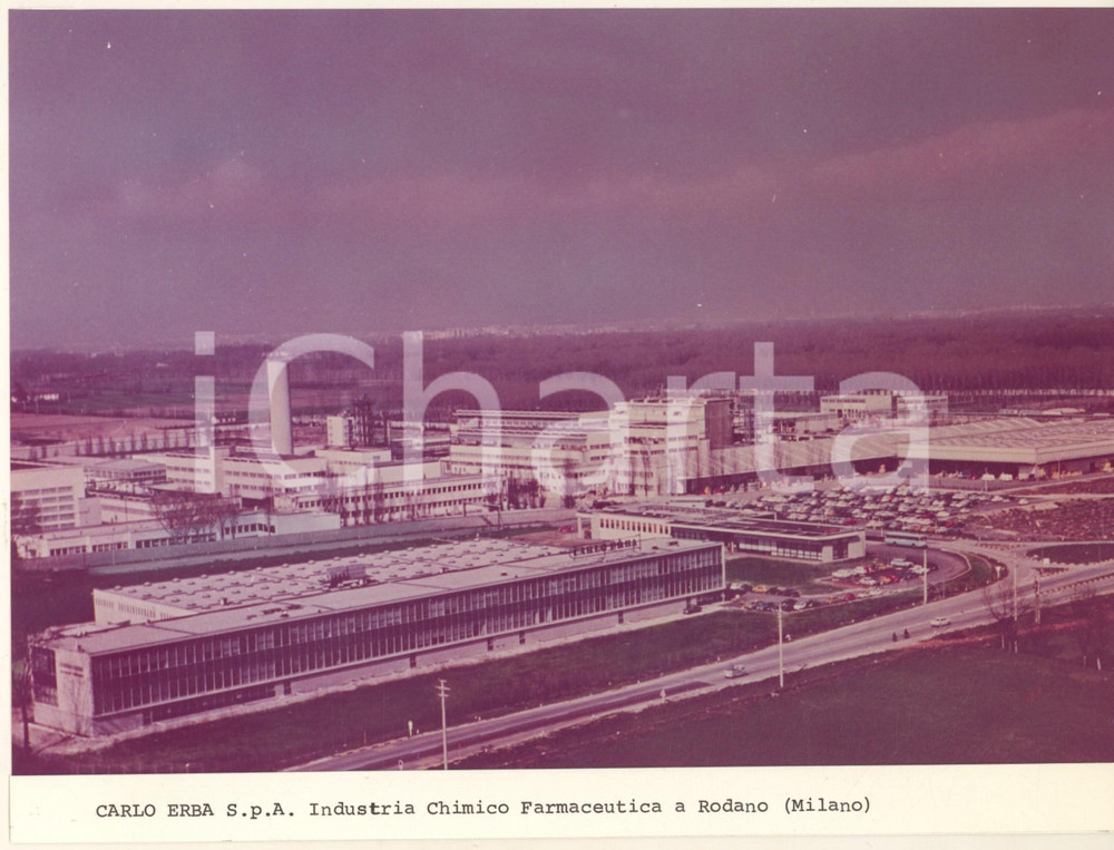 Fotografia d epoca originale 1965 ca RODANO MI CARLO ERBA  Industria chimicofarmaceutica Foto 24x18 1