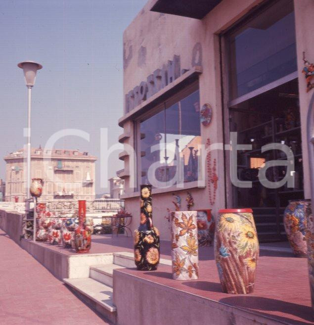 Fotografia d epoca originale 1960 ca ALBISOLA SV Laboratorio ceramiche Mazzotti POSITIVO ORIGINALE 1 1