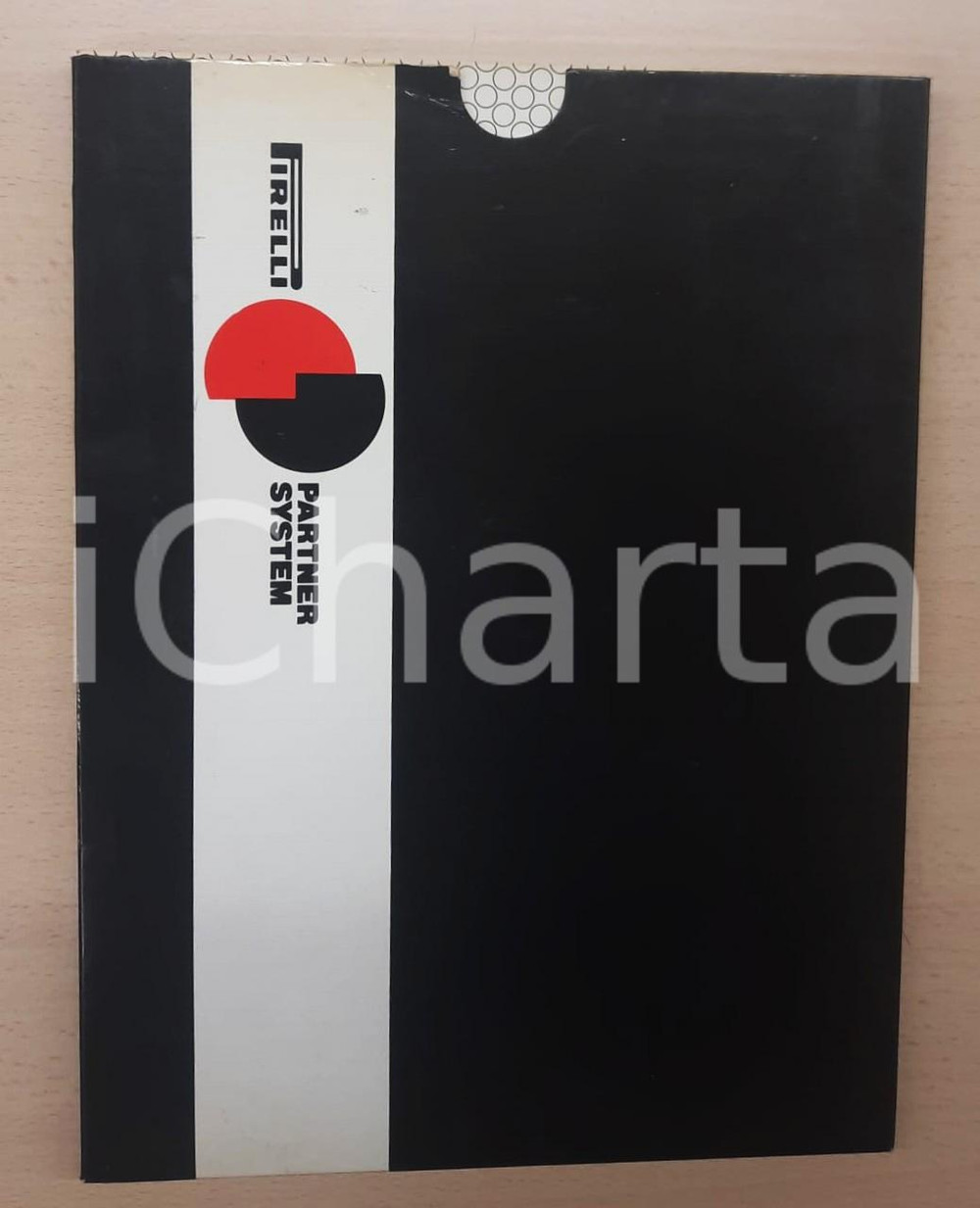 Libro, pubblicazione d epoca 1984 PIRELLI Partner System  Arredo P per negozi di pneumatici ILLUSTRATO 4 1