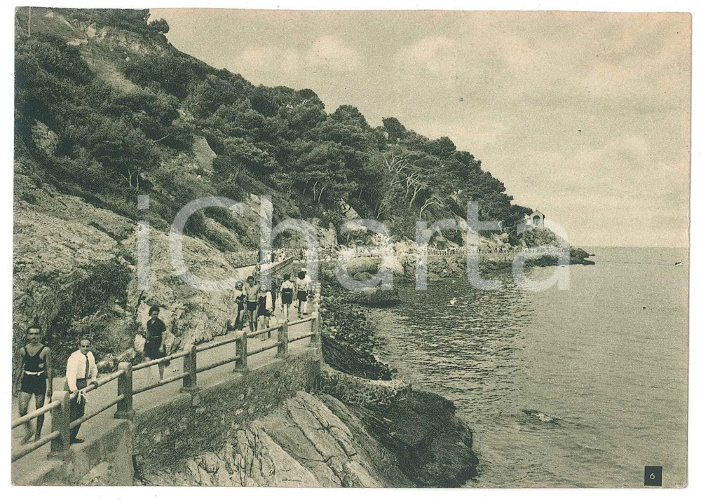 Cartolina originale da collezione 1950 ca RIVIERA DEI FIORI  ALASSIO Passeggiata d inverno  Cartolina FG VG 1