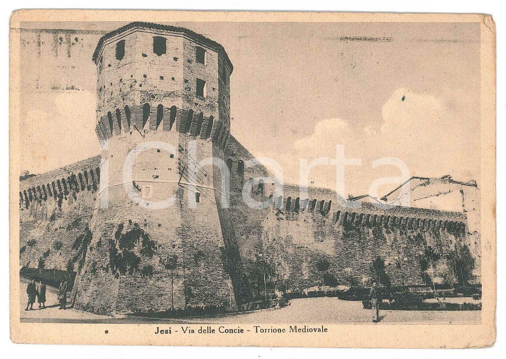 Cartolina originale da collezione 1950 JESI Via delle concie  Torrione medioevale  Cartolina ANIMATA FG VG 1