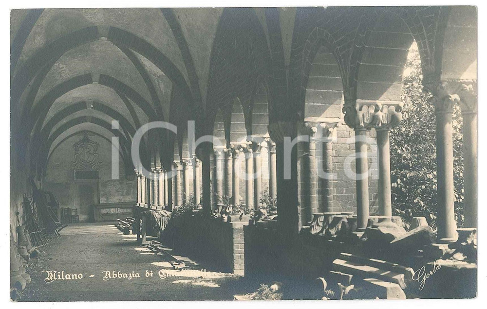 Cartolina originale da collezione 1920 ca MILANO Abbazia di CHIARAVALLE Chiostro  Cartolina FP NV 1