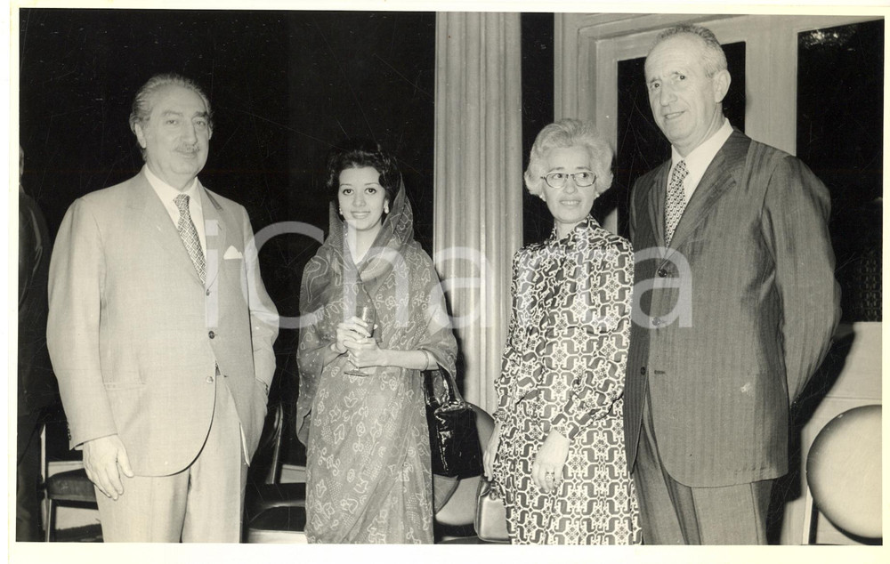 Fotografia d epoca originale 1974 BOMBAY Cerimonia per inaugurazione stabilimento BARODA RAYON SNIALON Foto 5 1