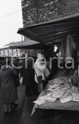 Fotografia d epoca originale 1980ca BRESCIA Mercato di San Faustino NEGATIVO ORIGINALE 2 1
