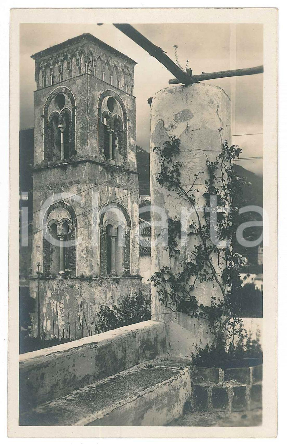 Cartolina originale da collezione 1930 ca RAVELLO Campanile Duomo Santa Maria Assunta e San Pantaleone  Cartolina 1