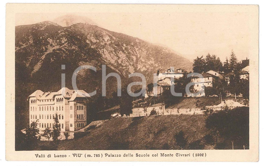 Cartolina originale da collezione 1935 ca VIÙ TO Palazzo delle scuole con Monte Civrari  Cartolina FP NV 1