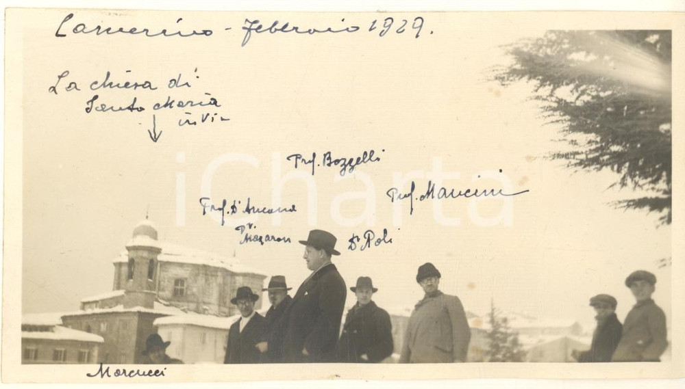 Fotografia d epoca originale 1929 CAMERINO S. Maria in Via  Docenti dell università nella neve Foto 13x9 cm 1