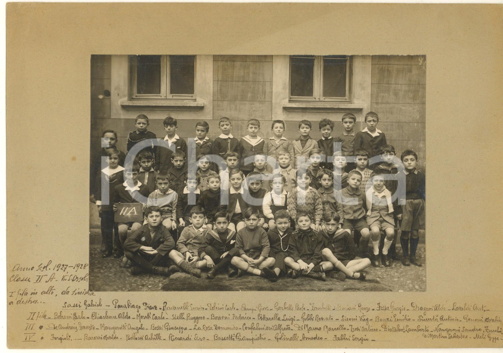 Fotografia d epoca originale 1928 MILANO Scuola Via Sant Orsola  Ritratto classe II elementare Foto 25x18 1