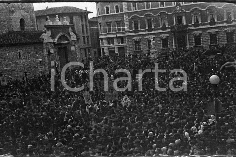 Fotografia d epoca originale 1940  BRESCIA Duomo Vecchio  Anniversario Sant Angela Merici NEGATIVO ORIGINALE 1
