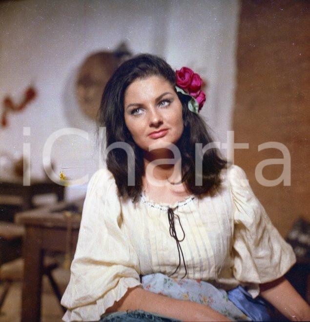 Fotografia d epoca originale 1965 Halina Zalewska Questo pazzo, pazzo mondo della canzone NEGATIVO ORIGIN. 1