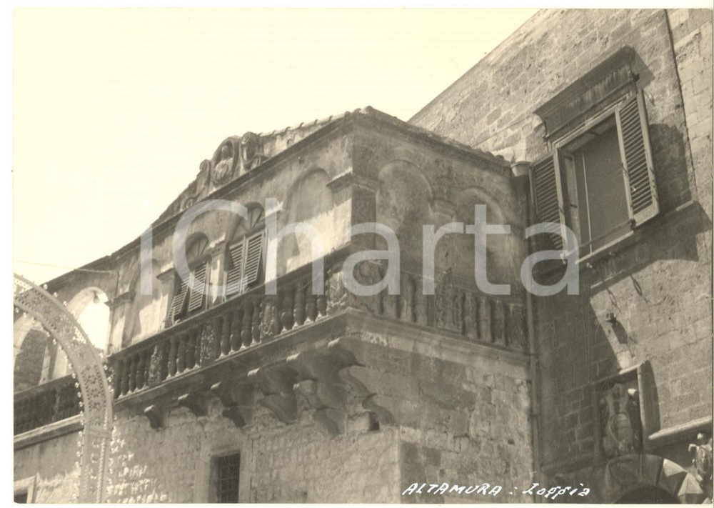 Fotografia d epoca originale 1965 ca ALTAMURA Loggia Palazzo Curia Vescovile Foto bozzetto per cartolina 1