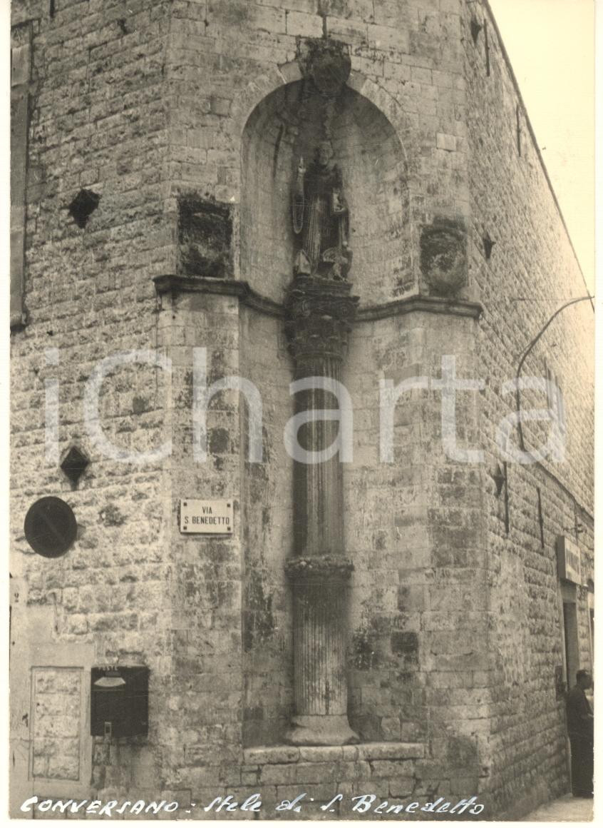 Fotografia d epoca originale 1965 ca CONVERSANO BA Stele di S. Benedetto Foto bozzetto cartolina 1