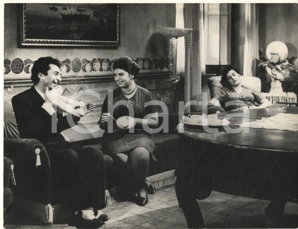 Fotografia d epoca originale 1964 CINEMA Pietro GERMI Sedotta e abbandonata Leopoldo TRIESTE Paola BIGGIO 1