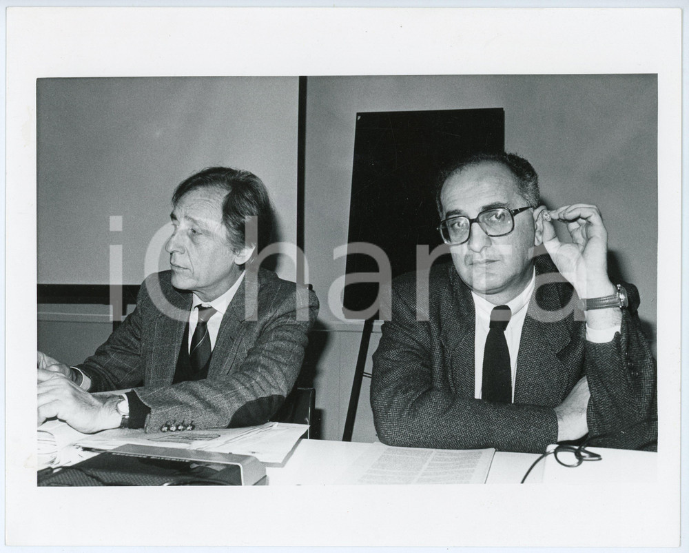 Fotografia d epoca originale 1990 ca PARTITO SOCIALISTA Giorgio RUFFOLO Fausto VIGEVANI Foto PSI 25x20 cm 1