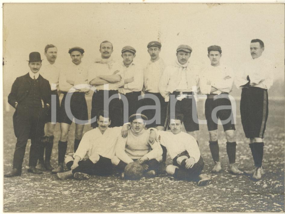 Fotografia d epoca originale 1910 ca MITTWEIDA / GERMANY Squadra di calcio  Foto RARA 12x9 cm 1