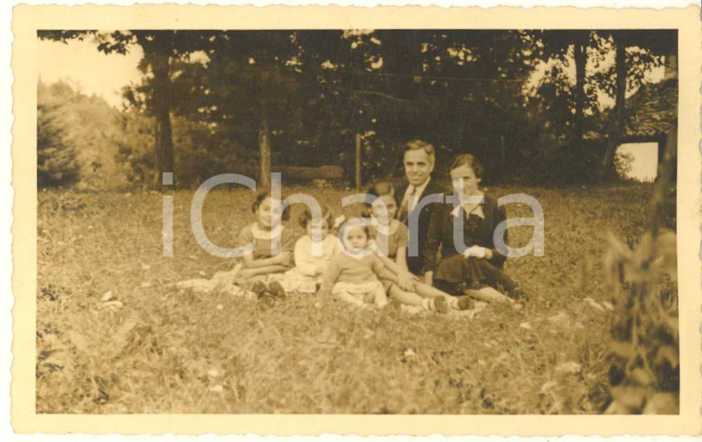 Fotografia d epoca originale 1920 ca CASLASCIO / ALBAVILLA Famiglia in villeggiatura Fotografia anonima 14x9 1