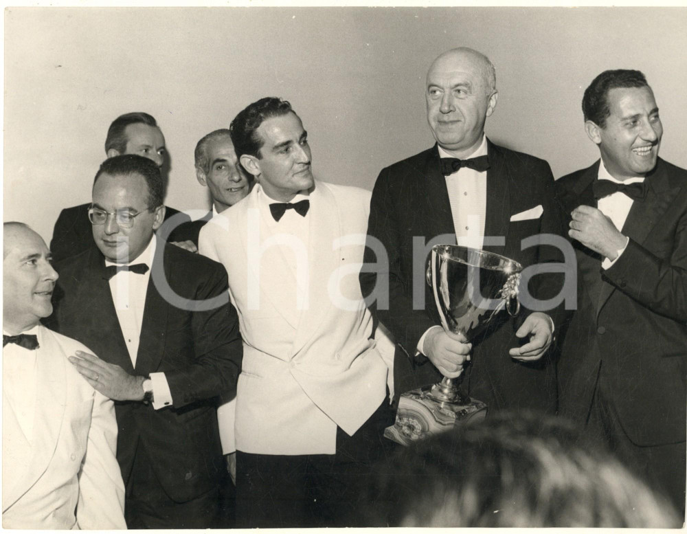 Fotografia d epoca originale 1959 VENEZIA Mostra del Cinema Otto PREMINGER con Coppa Volpi di James STEWART 1