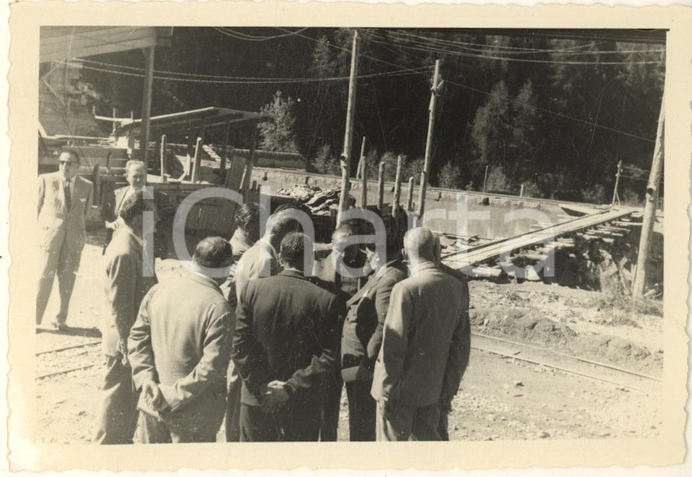 Fotografia d epoca originale 1952 VAL D AOSTA Cantiere sul torrente BUTHIER Impresa MATTIODA Foto 13x9 cm 7 1