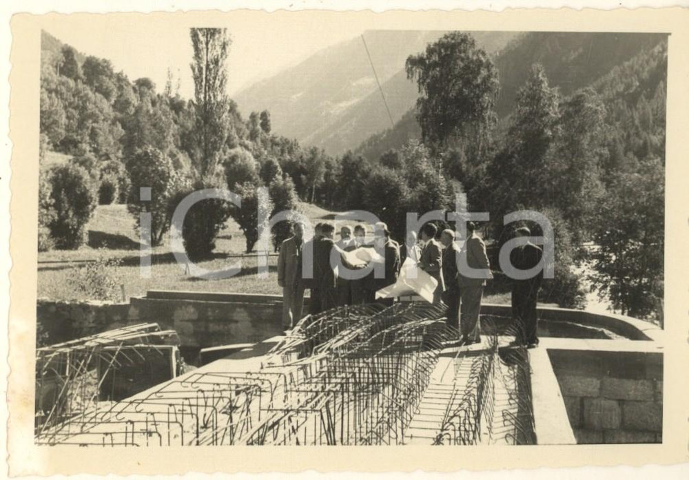 Fotografia d epoca originale 1952 VAL D AOSTA Cantiere sul torrente BUTHIER Impresa MATTIODA Foto 13x9 cm 5 1