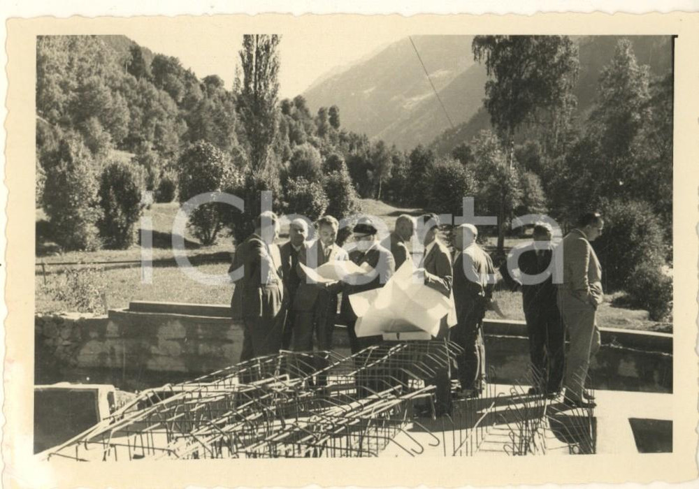 Fotografia d epoca originale 1952 VAL D AOSTA Cantiere sul torrente BUTHIER Impresa MATTIODA Foto 13x9 cm 1 1