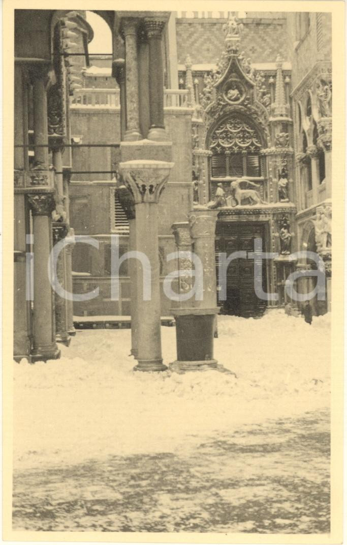 Fotografia d epoca originale 1947 VENEZIA sotto la neve  Palazzo Ducale  Porta della Carta Foto 9x14 1
