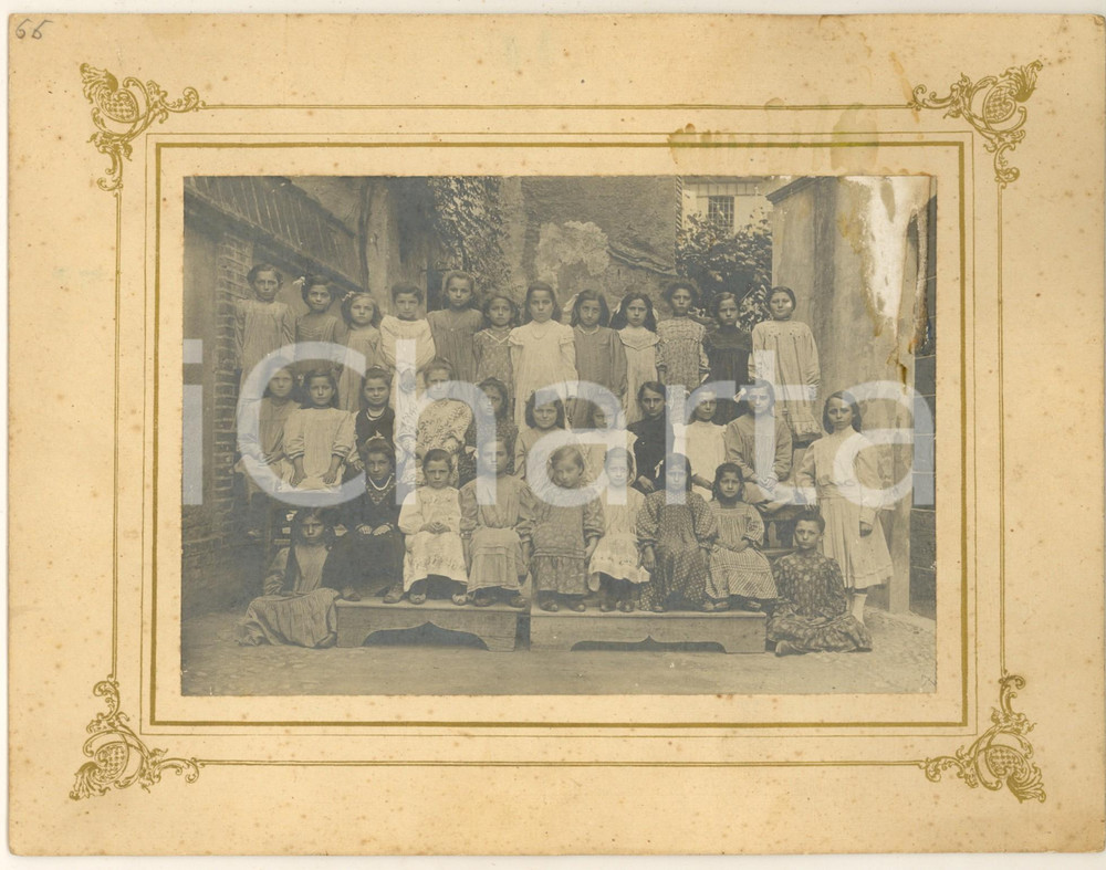 Fotografia d epoca originale 1910 ca AREA ITALIANA Una classe elementare femminile  Foto VINTAGE 25x20 1