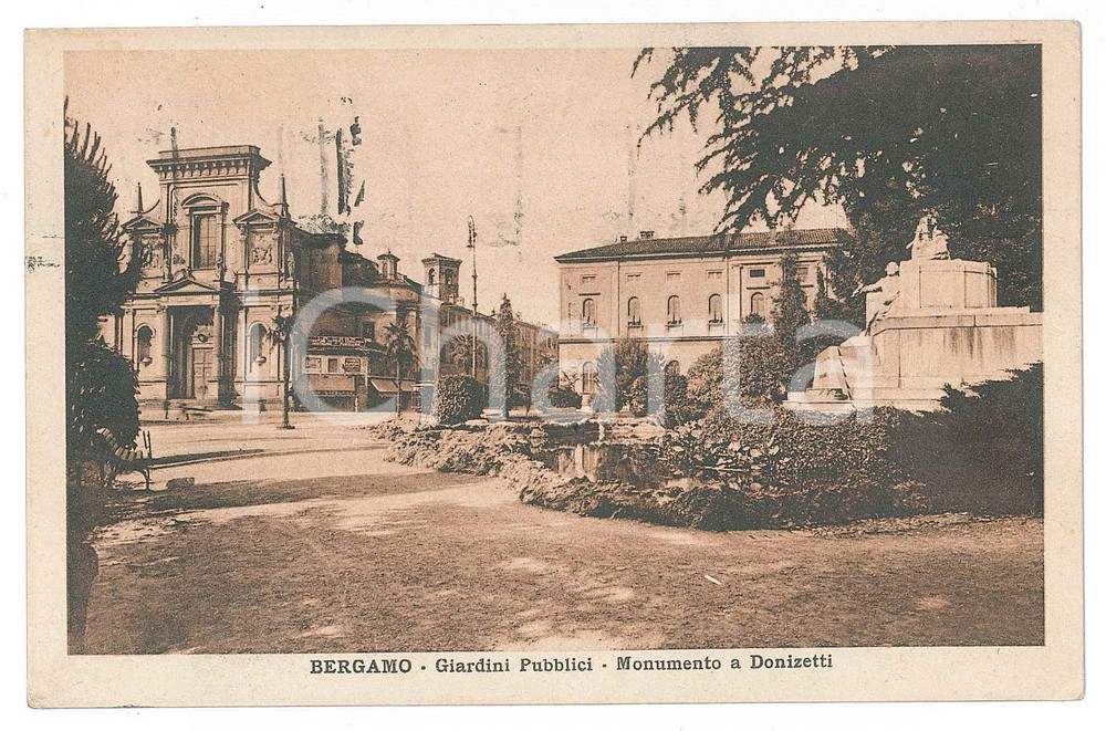 Cartolina originale da collezione 1928 BERGAMO Giardini pubblici  Monumento a Gaetano DONIZETTI Cartolina FP VG 1
