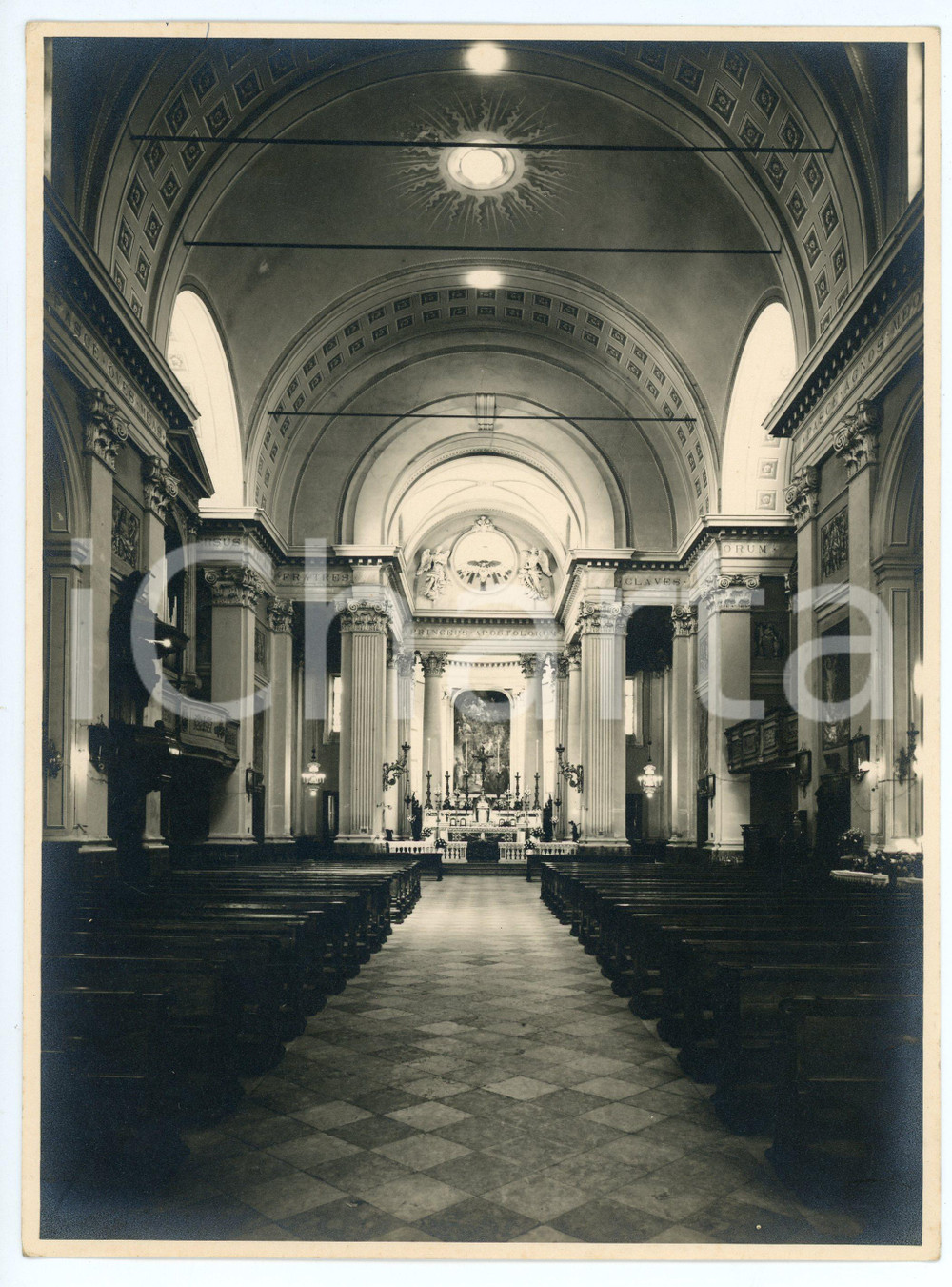 Fotografia d epoca originale 1950 ca VALEGGIO SUL MINCIO VR Chiesa di San Pietro Apostolo  Foto 17x23 cm 1