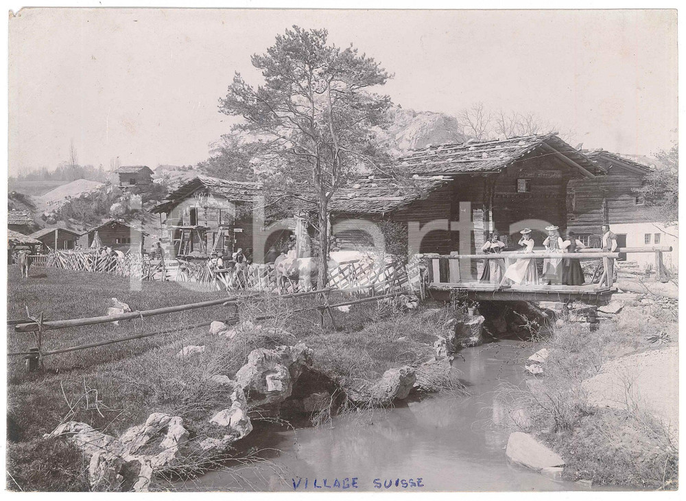 Fotografia d epoca originale 1896 GENEVE Exposition Nationale Suisse  Village Suisse Photo 22x17 cm 1