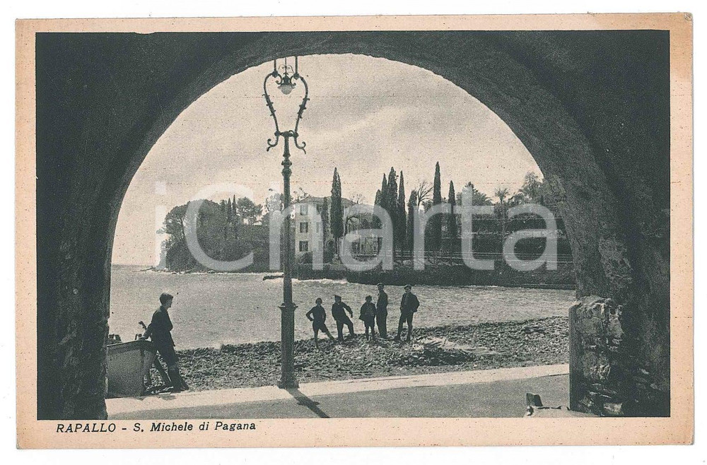 Cartolina originale da collezione 1930 ca RAPALLO San Michele di Pagana  Ragazzi in riva al mare  Cartolina FP 1