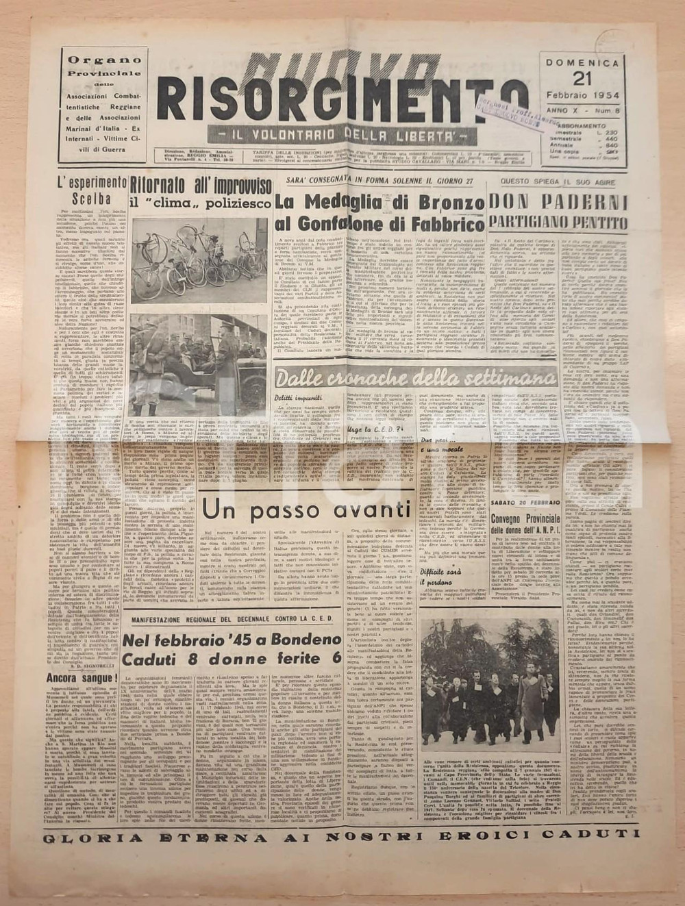 Giornale, rivista storica 1954 REGGIO EMILIA  NUOVO RISORGIMENTO Clima poliziesco con Scelba Giornale 1