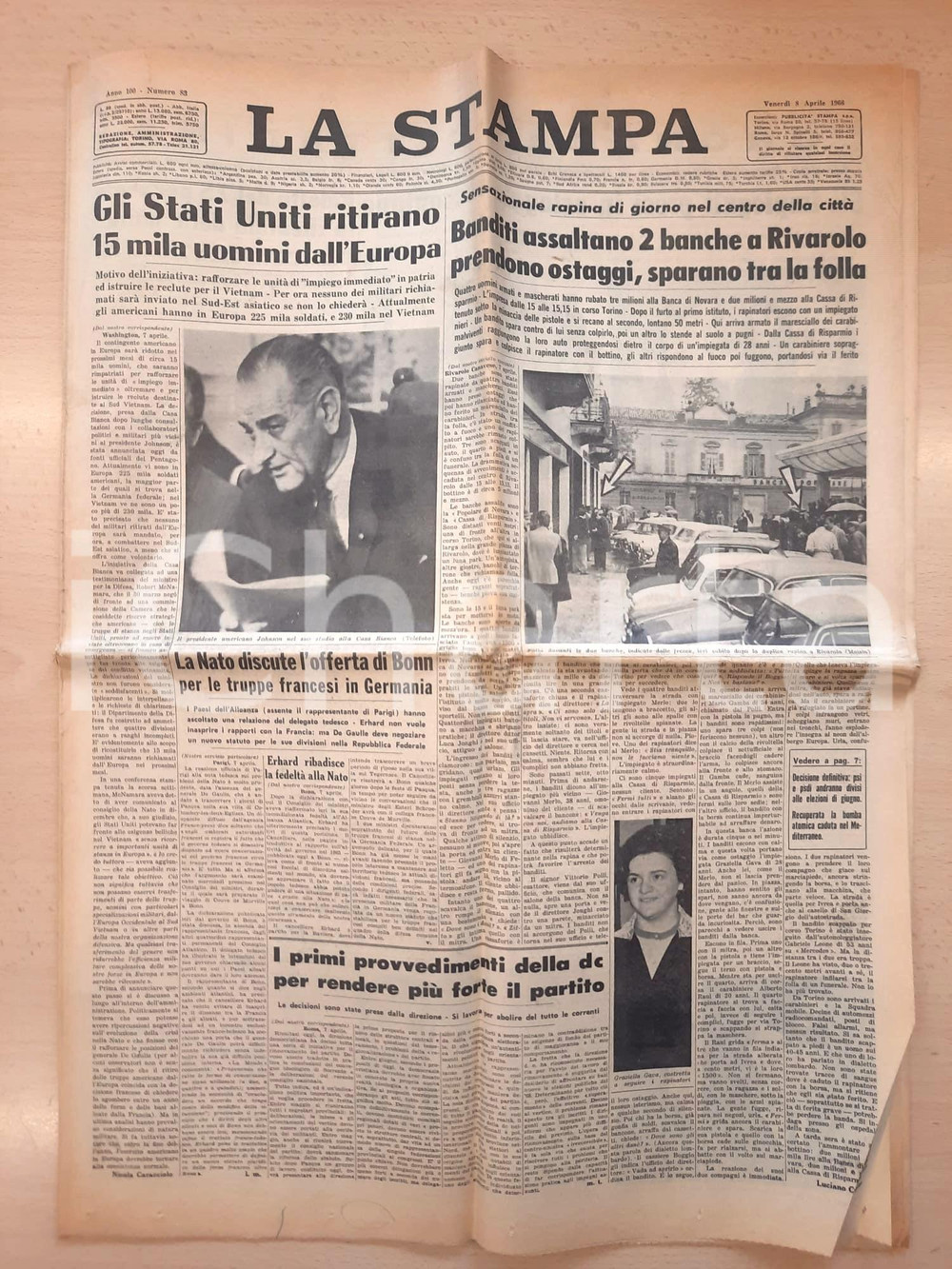 Giornale, rivista storica 1966 LA STAMPA Rapina a Rivarolo Canavese  Banditi assaltano due banche 1