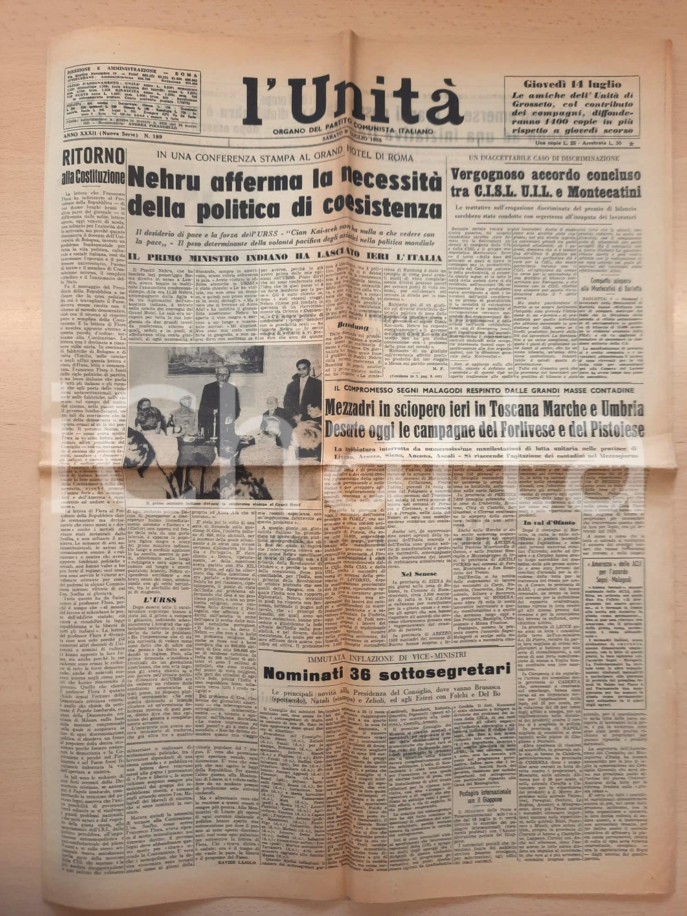Giornale, rivista storica 1955 L UNITA  Mezzadri in sciopero in Toscana  Nehru in Italia Giornale 1