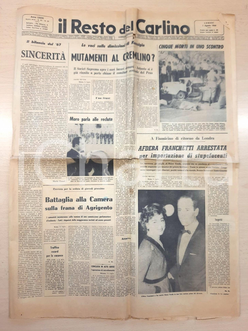 Giornale, rivista storica 1966 IL RESTO DEL CARLINO Arresto Afdera Franchetti per droga  Missioni Eritrea 1