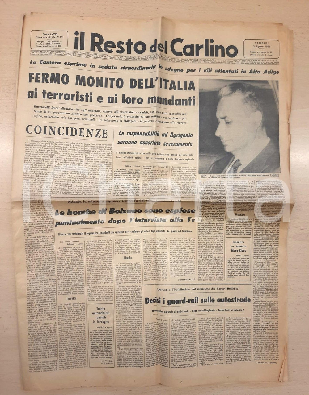 Giornale, rivista storica 1966 IL RESTO DEL CARLINO Attentati in Alto Adige  Aldo Moro riceve Mancini 1