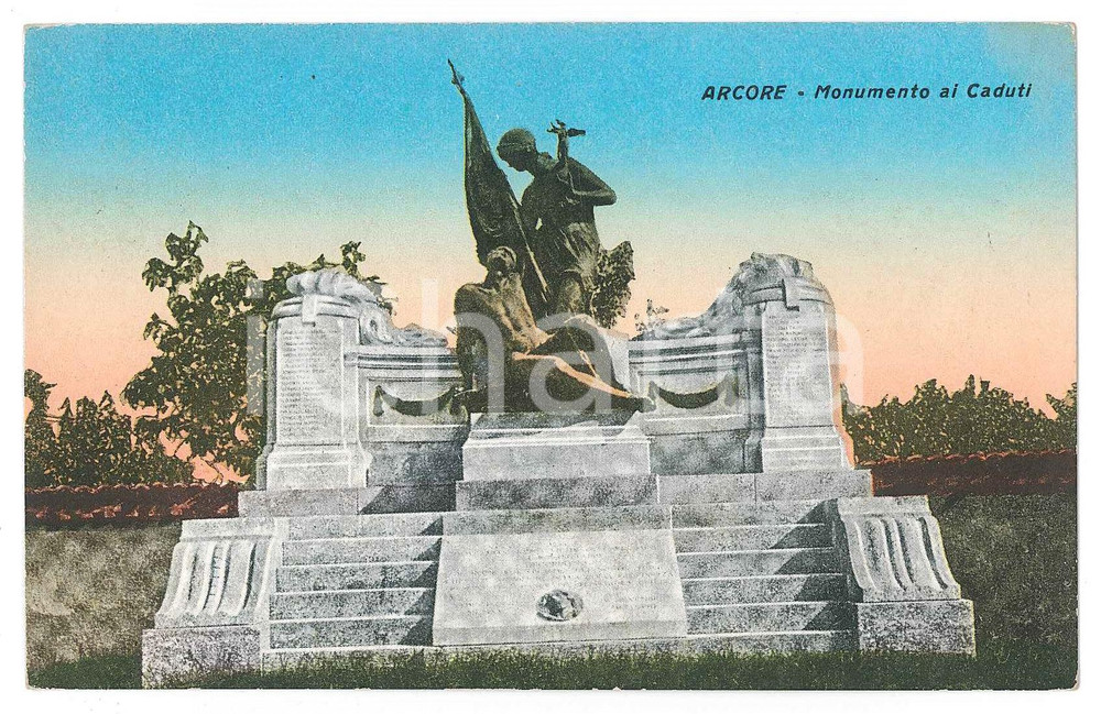 Cartolina originale da collezione 1941 ARCORE Monumento ai caduti di Cirillo BAGOZZI e Nazareno MORETTI Cartolina 1