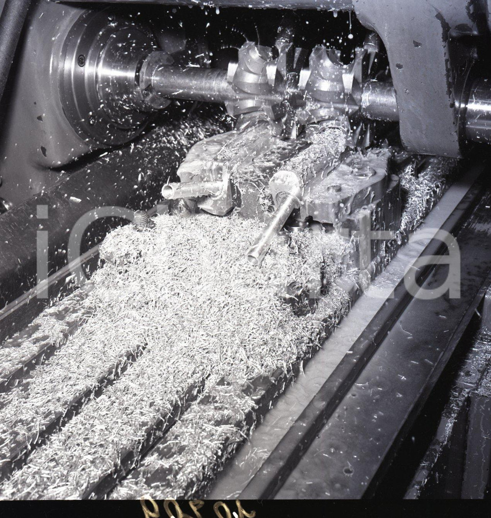 Fotografia d epoca originale 1956 BRESCIA Fucili FRANCHI lavorazioni in corso NEGATIVO ORIGINALE 6 1