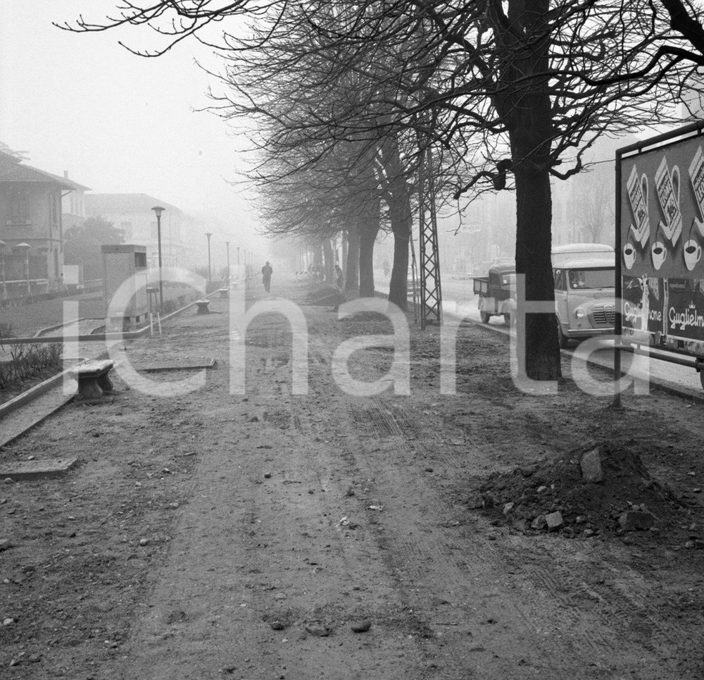 Fotografia d epoca originale 1958 BRESCIA Via XX Settembre  Lavori marciapiedi NEGATIVO ORIGINALE 1