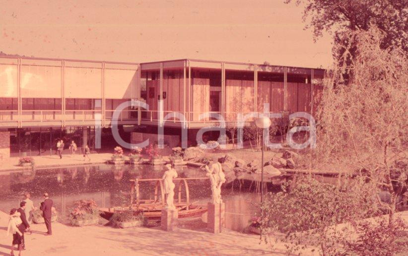 Fotografia d epoca originale 1961 TORINO Italia 61 padiglione con l area del laghetto NEGATIVO ORIGINALE 1